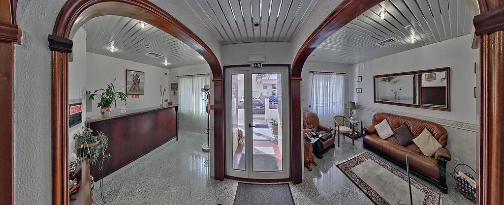 Residencial Santo Andre Hotel บาเฮโร ภายนอก รูปภาพ